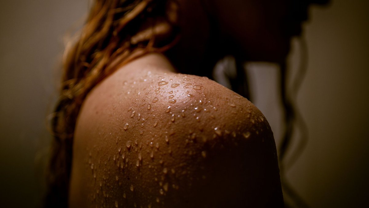 When it comes to dry skin, it's in the science: our skin dries out when it lacks moisture due to low humidity and cold temperatures and/or harsh winds. Spring may have arrived, but we're not truly over winter. Resolve your dry skin concerns: culliganwater.social/Dry-Skin