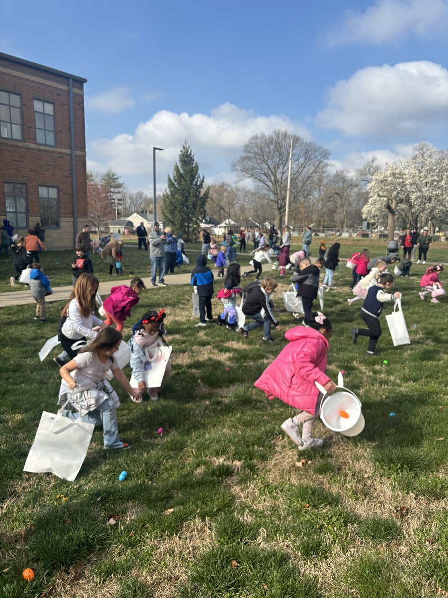 Miss Pellock ♡ tweet media