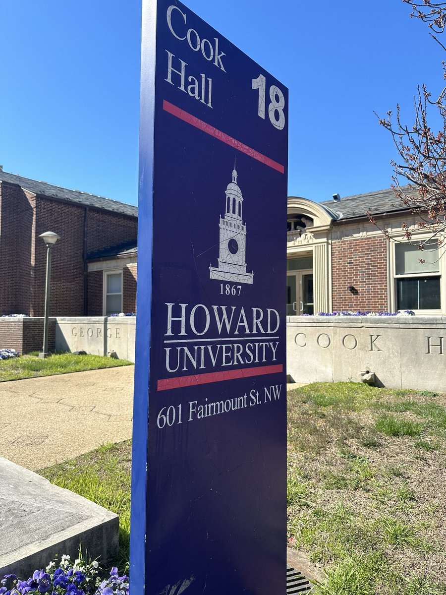 First time I’ve had the opportunity to be on the campus at HU➡️Howard University! 🦬🦬🦬