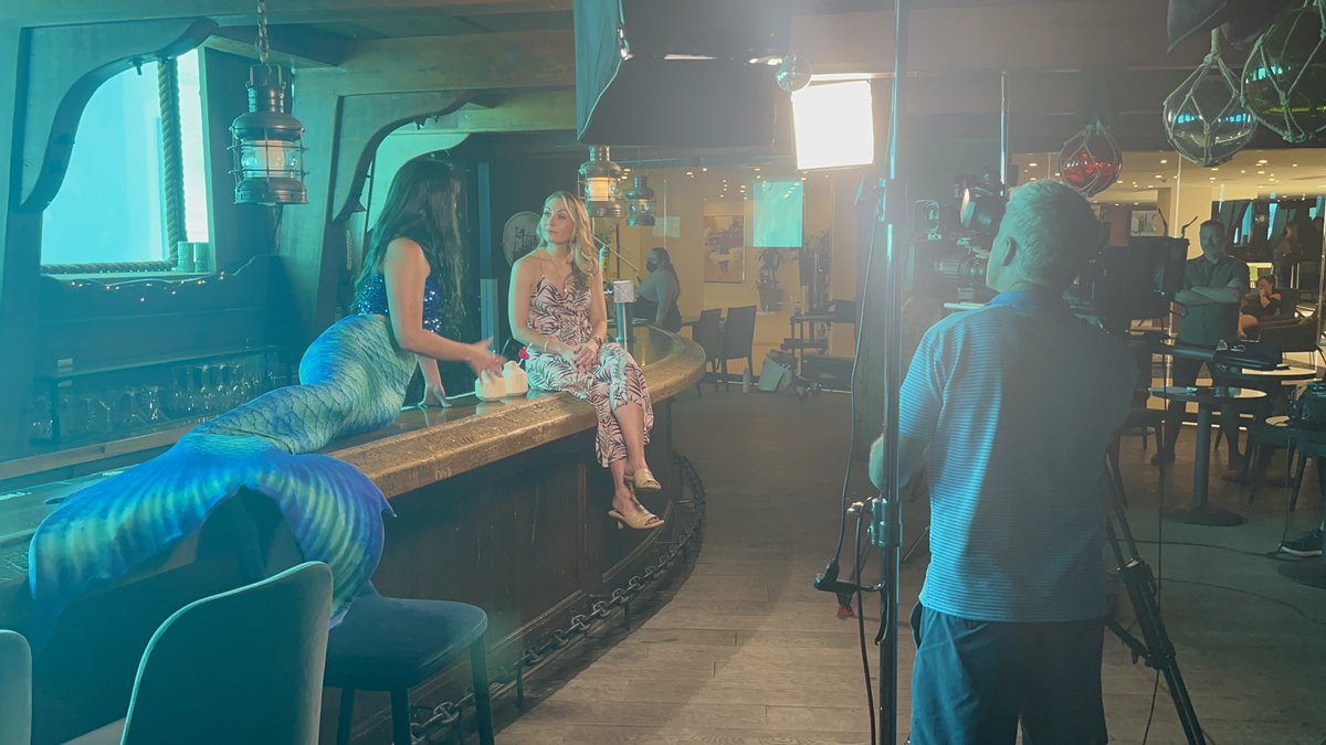 Hemsworth PR (@hemsworthpr) on Twitter photo Raise a glass for #NationalCocktailDay! 🍹
<a href="/BOceanResort/">B Ocean Resort</a>'s famous rum cocktail, served in a coconut, is a must-try, and <a href="/GMA/">Good Morning America</a> agrees! Cheers to a taste of paradise!
See the full segment: gma.abc/3HXl4mi Raise a glass for #NationalCocktailDay! 🍹
<a href="/BOceanResort/">B Ocean Resort</a>'s famous rum cocktail, served in a coconut, is a must-try, and <a href="/GMA/">Good Morning America</a> agrees! Cheers to a taste of paradise!
See the full segment: gma.abc/3HXl4mi