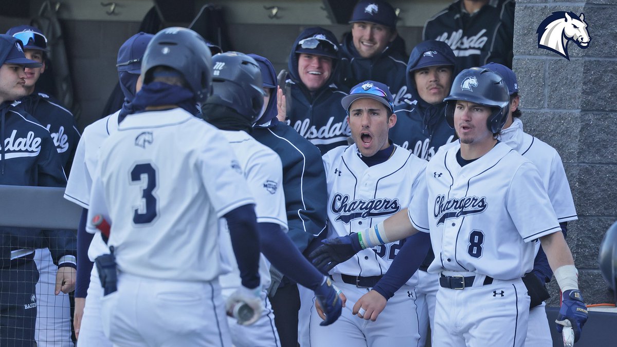 A five-run third inning and solid pitching helped @HillsdaleBasebl secure a 9-3 victory and a series win over Tiffin on Sunday! #ChargeOn Recap: hillsdalechargers.com/sports/bsb/202…