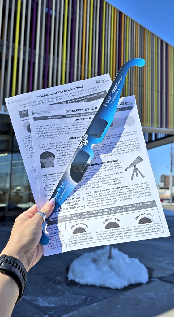 Eclipse glasses with safety + info sheets <a href="/TPLAlbion/">Albion Library</a> <a href="/torontolibrary/">Toronto Public Library</a> while supplies last 😎🌞 Thank you <a href="/DunlapInstitute/">Dunlap Institute</a> <a href="/UofT/">University of Toronto</a> for making this possible! #Eclipse2024 ⚫
