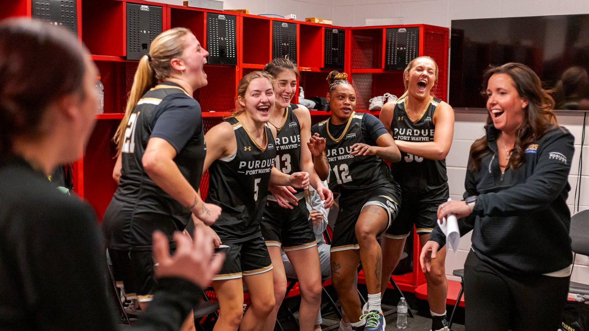 MastodonWBB's tweet photo. Super 16 bound 

#FeelTheRumble #HLWBB https://t.co/YIL6xweVPD