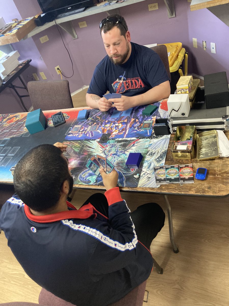 Winducomicworld's tweet photo. Weekly FREE 2 PLAY open play YGO starting 3pm on Sundays! Show up to an OTS 21, 23 &amp; 24 pack while supplies last. 🖖 https://t.co/fV8oObbBJK