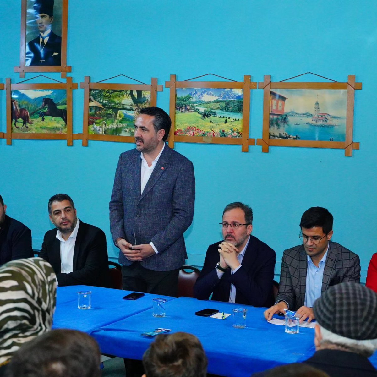 📍Yamanlar kıraathane toplantımızı Önceki dönem Gençlik ve Spor Bakanı İzmir Milletvekili <a href="/kasapoglu/">Dr. Mehmet Kasapoğlu</a> 'nun da katılımıyla gerçekleştirdik. 

Nazik misafirperverlikleri için teşekkür ederiz.