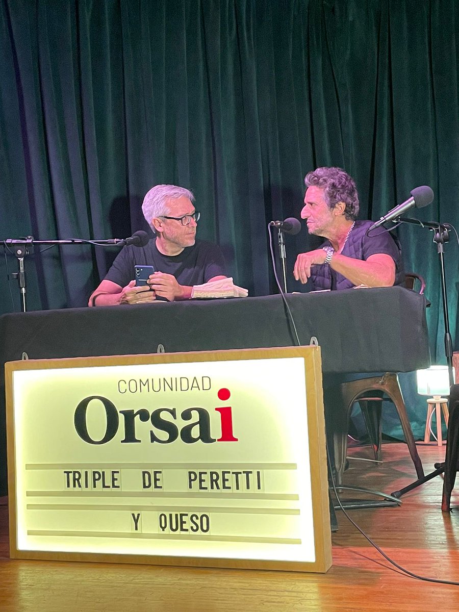 gabou's tweet photo. Charlé con @chiri_basilis y Diego Peretti en un bar del. @PaseoLaPlazaOK sobre «La Muerte de un Comediante». Vinieron además socios productores de la película. Acá se puede escuchar: 
https://t.co/gHsDxtCPqt https://t.co/Twdfv5rHy0
