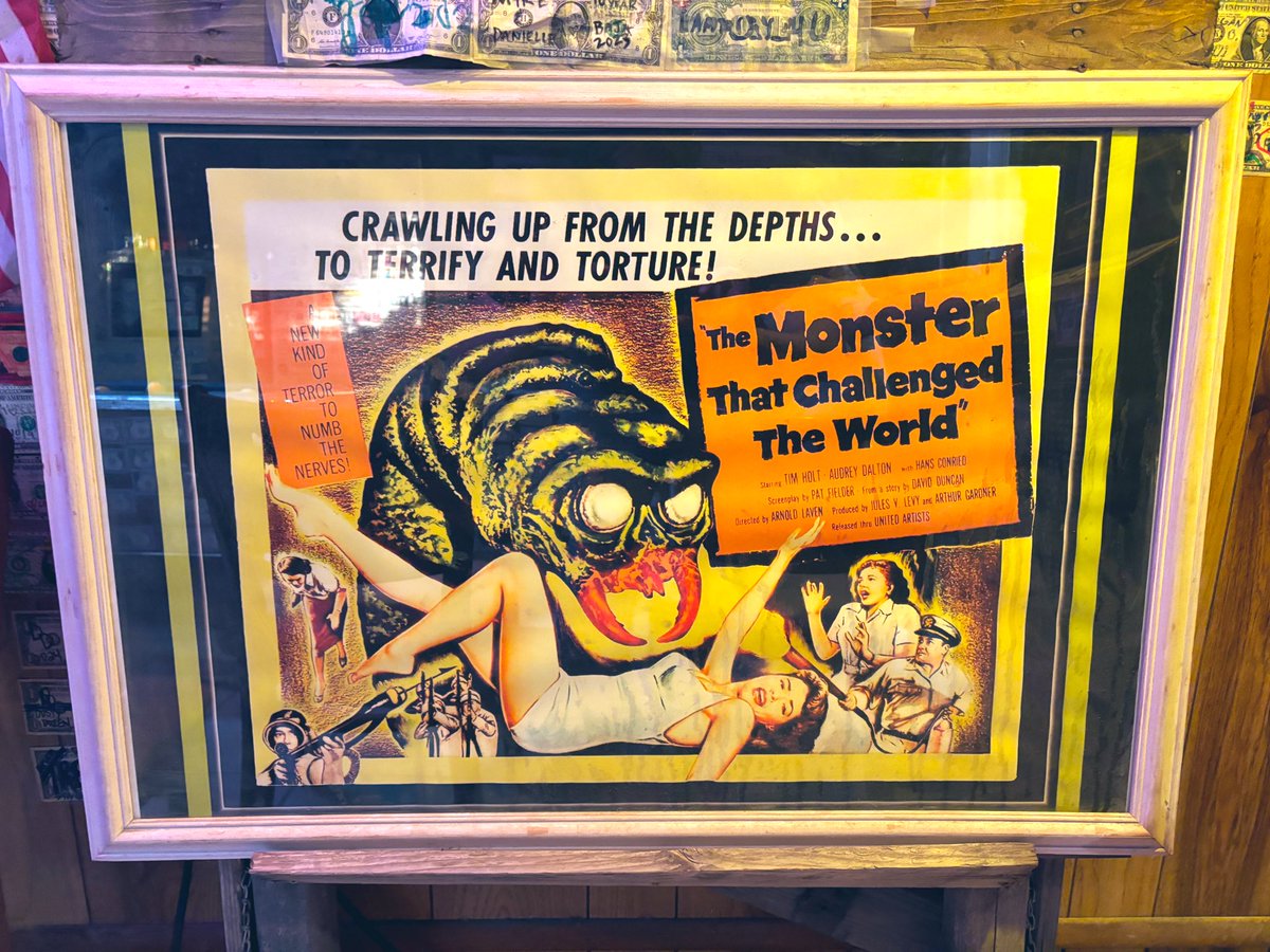 bwsaari's tweet image. up from the depths #BombayBeachBiennale