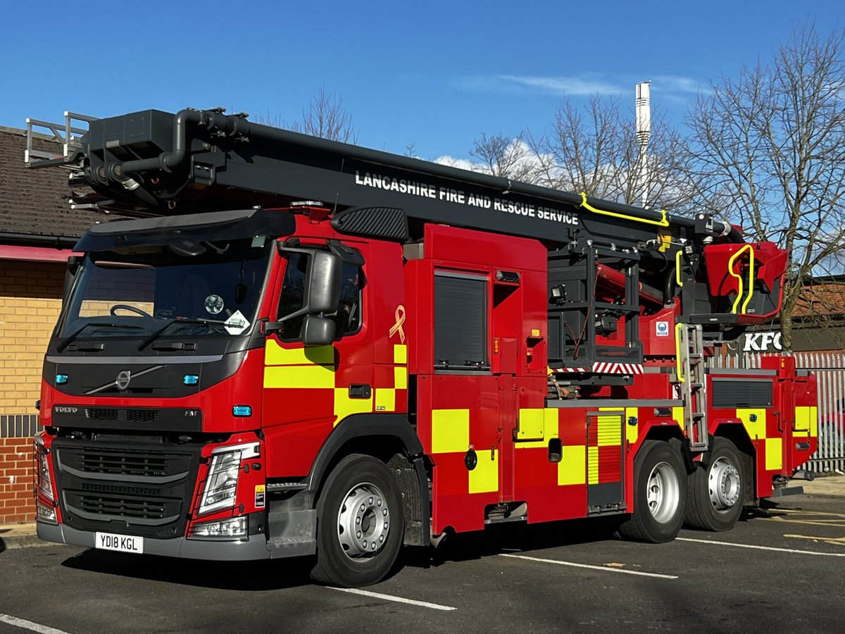 EasternFirePics tweet media