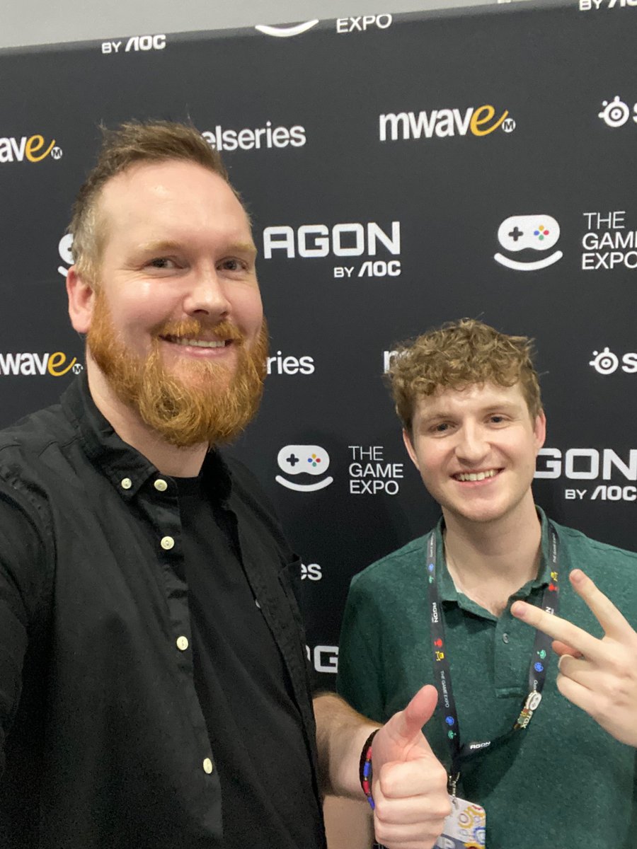 ItsCallius's tweet image. Had so much fun at @TheGameExpo yesterday! Was awesome meeting new creators and catching up with old friends. 

First time casting an apex LAN event and @im_b_rad_ttv was a pleasure to cast with. 

Also got to meet the voice actor for bloodhound Allegra Clark!

Fantastic Event!