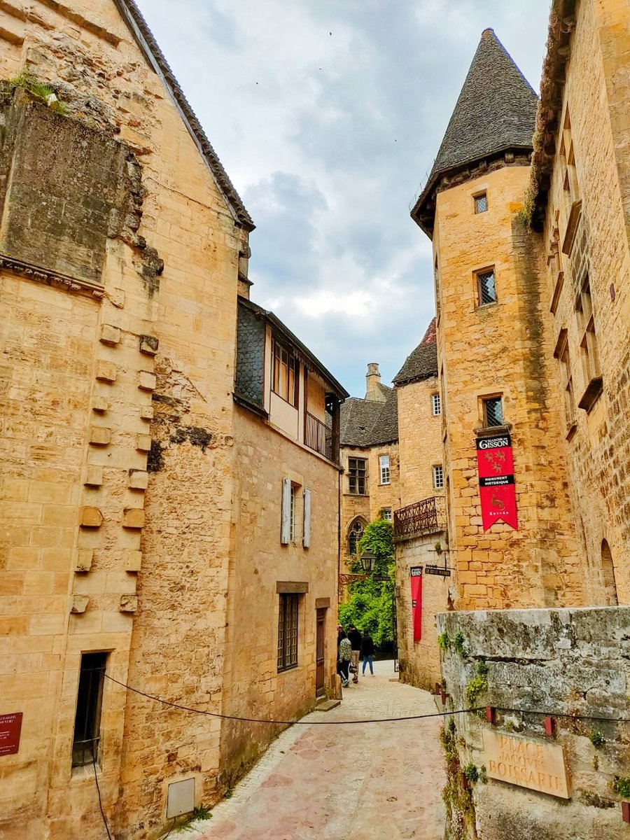 vivelavidaroca's tweet photo. Después de 4️⃣ años ya nos conoces.
😮Tienes claro que siempre buscamos ese #EfectoWoW en nuestros #viajes.
🫵Ahora queremos que tú tengas ese efecto que nos da la #experiencia con nuestra #AsesoríaDeViajes.
🗣️Cuéntanos cual es tu #ViajeSoñado.
https://t.co/SzyzOoGLg1 https://t.co/jv0J6jqj2H