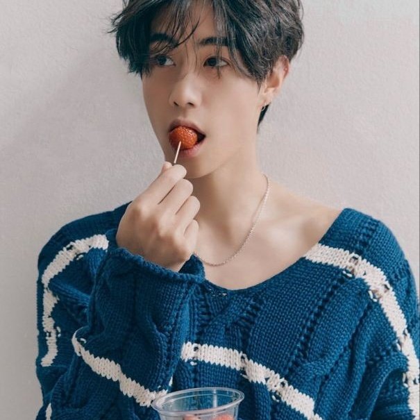 dai_1fangirl's tweet image. al fin me animé a hacer un spread de mi sesión de fotos favorita de Mark, me hace tan feliz que lo comparto por acá también :')

de paso, si quieren seguirme en mi cuenta de journaling en ig soy: dn_journal 🤗

ᦈ᭔ instagram.com/p/C46Iquku4hr/…

#kpopjournal #MarkTuan