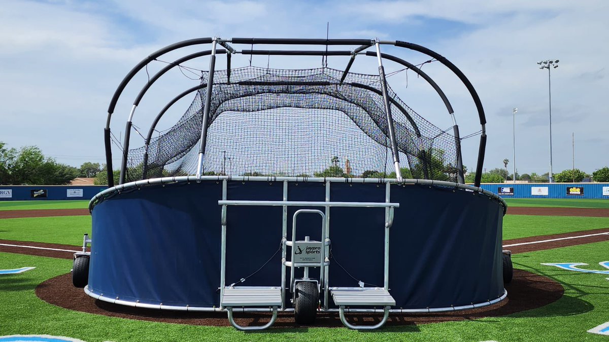 roque_cortinas's tweet photo. Thanks to all my parents and players who participated in helping raise the funds for us to buy this awesome backstop for our Mustang Program๐๐พ
#StangFam https://t.co/igDaM5dKuf