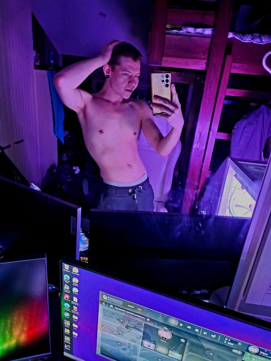 Vekezc's tweet photo. 💎💎

#gay #gayboy #finnishgay  #onlyfans #onlyfans_boy #onlyfansgay

https://t.co/z8WE7N5013 https://t.co/WEZXYgEHF8