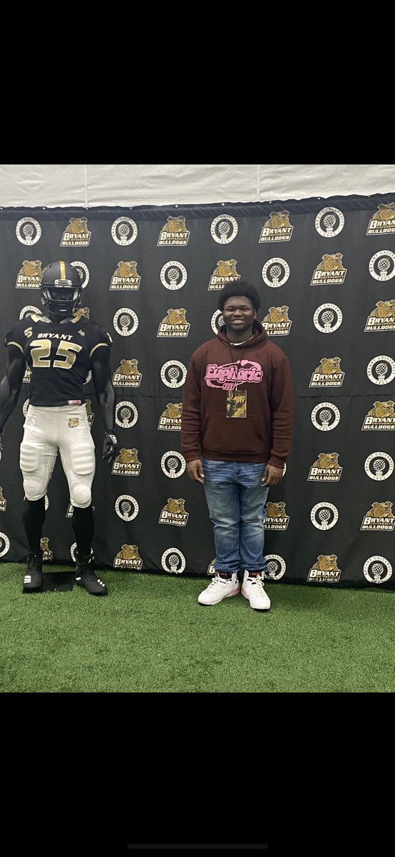 Thankyou for the chance to check out @BryantUFootball @CoachMeisse @CoachCam40 @CoachCiocci. Can’t wait to come back for the camps