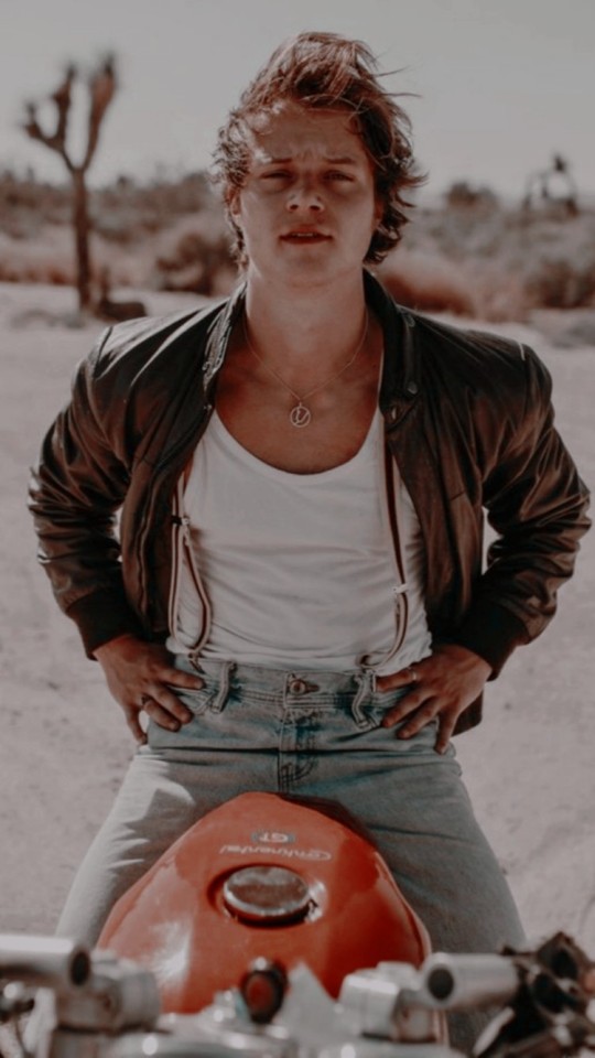 Barry  tweet media