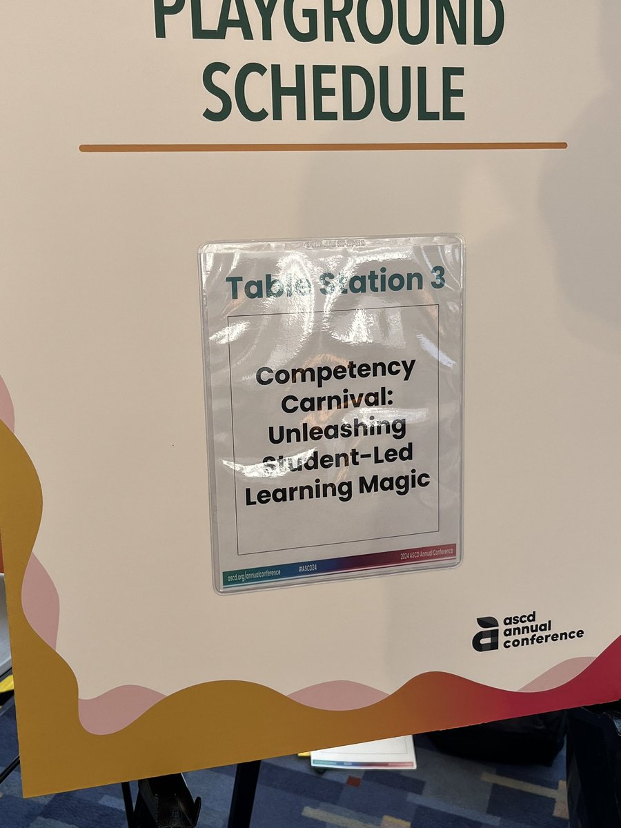 I am grateful to Debbie Tannenbaum for the opportunity to showcase SC's competency work at the UDL playground station! It was a pleasure exchanging insights with attendees from China, PA, KY, and beyond. @PersonalizeSC