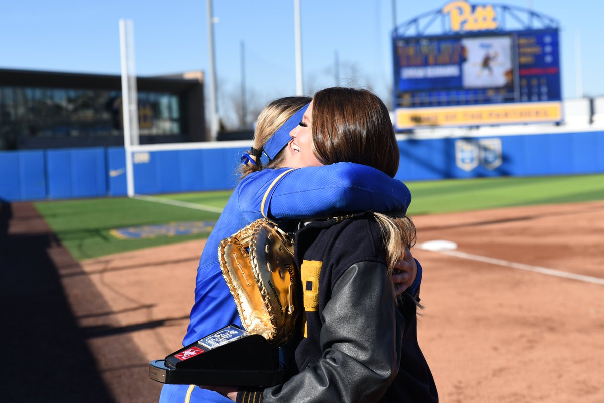 Our Golden Girl 🏆

Great having <a href="/sarah_seamans20/">sarah seamans</a> back at the Vart 🫶