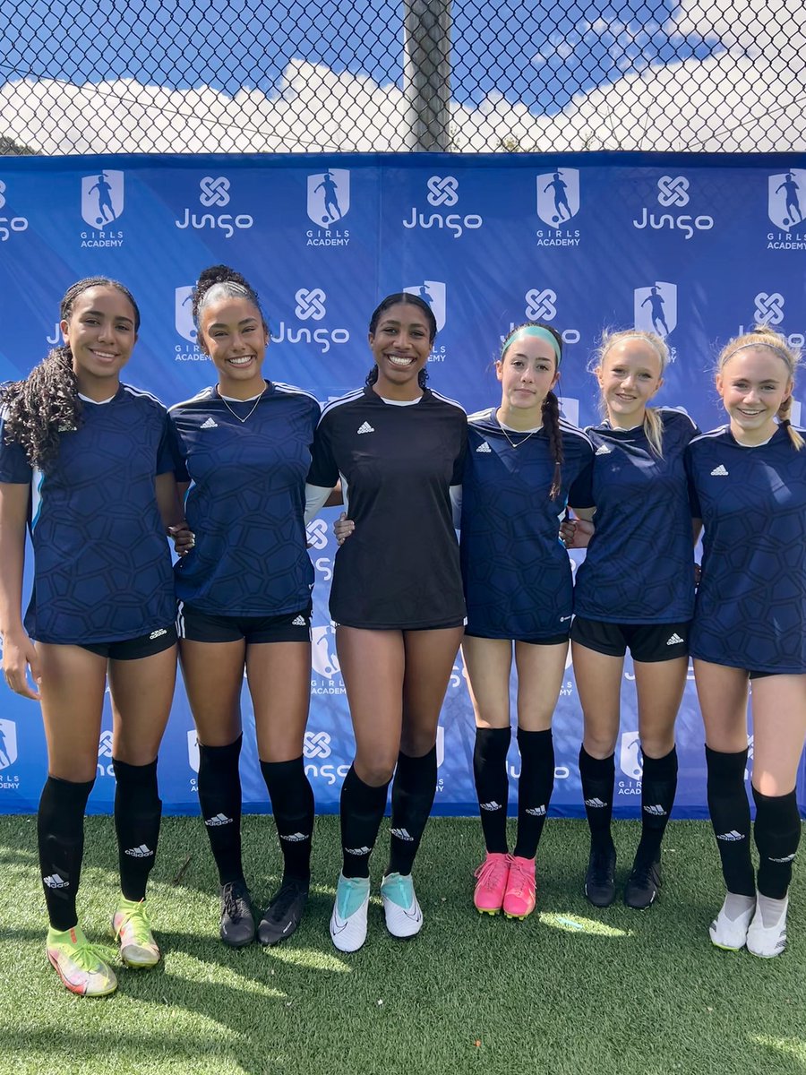 Samantha Murdin (@murdinsamantha) on Twitter photo What a great day! Thank you <a href="/GAcademyLeague/">Girls Academy</a> for the Northwest TID and <a href="/LamorindaSC/">Lamorinda SC</a> for hosting! And huge appreciation to our coaches, college scouts and <a href="/USYNT/">U.S. Soccer YNT</a> reps.
<a href="/TheSoccerWire/">SoccerWire</a>
<a href="/TopDrawerSoccer/">TopDrawerSoccer</a> What a great day! Thank you <a href="/GAcademyLeague/">Girls Academy</a> for the Northwest TID and <a href="/LamorindaSC/">Lamorinda SC</a> for hosting! And huge appreciation to our coaches, college scouts and <a href="/USYNT/">U.S. Soccer YNT</a> reps.
<a href="/TheSoccerWire/">SoccerWire</a>
<a href="/TopDrawerSoccer/">TopDrawerSoccer</a>