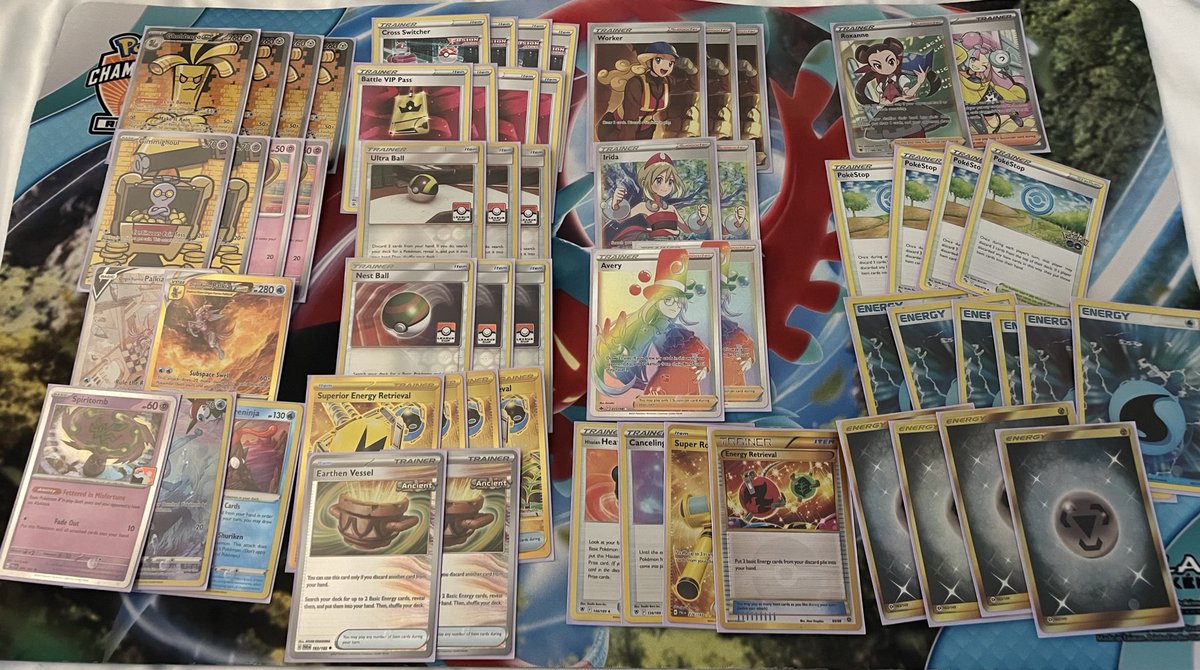 5-3-1🫠🫠🫠
Met 5 Miraidon but bricked the most important game in round 8 🫠 
R1: Moon L 
R2: Miraidon W
R3: Lost Zard Banette W
R4: Arc Tina superior W
R5: Klawf L
R6: Midaidon W
R7: Miraidon W
R8: Miraidon L 🤦🏻‍♂️
R9: ID