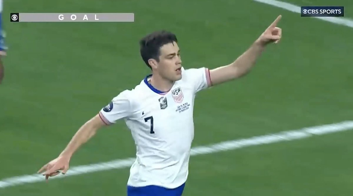 FOXSoccer's tweet photo. GIO REYNA MAKES IT DOS A CERO 🔥 https://t.co/JhxbqY96pI