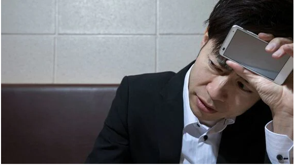NatureInWorld24's tweet photo. ｢死ぬくらいなら会社辞めれば｣ができない訳
人生には多くの選択肢がある。逃げればいい https://t.co/00cnVEPTUi