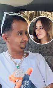 ModsDbs's tweet image. Baby Alien Fan Bus Video (Full Fan Van Watch) 2024

tinyurl.com/bdhy4wk7