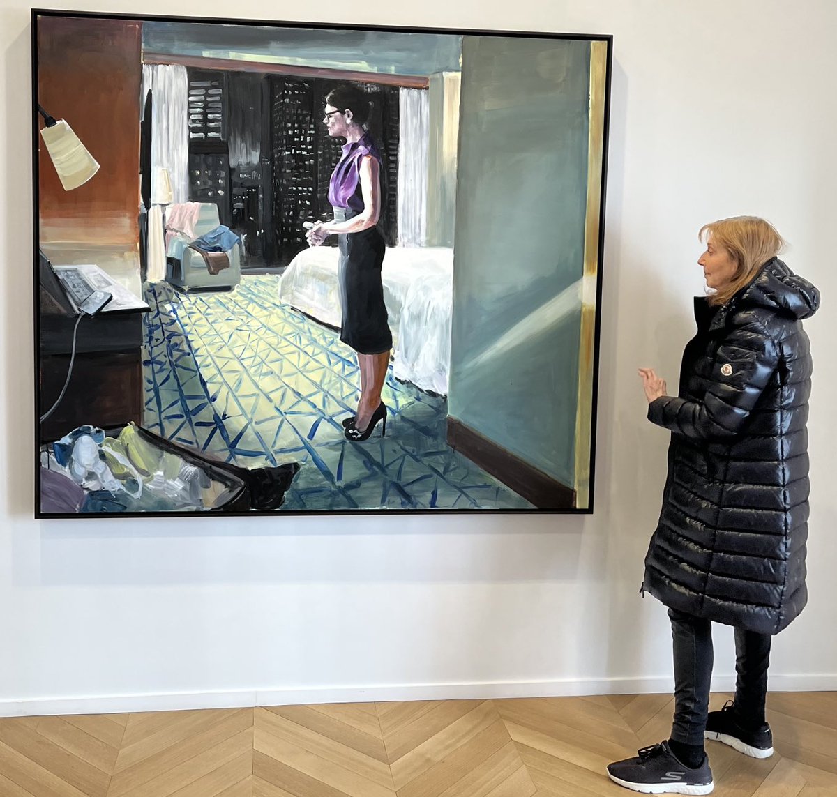 In Eric Fischl’s timely “October 7: Heading Out,” a woman stands stiffly in a hotel room, taking in the day’s tragic news. I admire Fischl’s narrative sweep, Hopperesque shadows and lushly geometric carpet. At @Skarstedt.