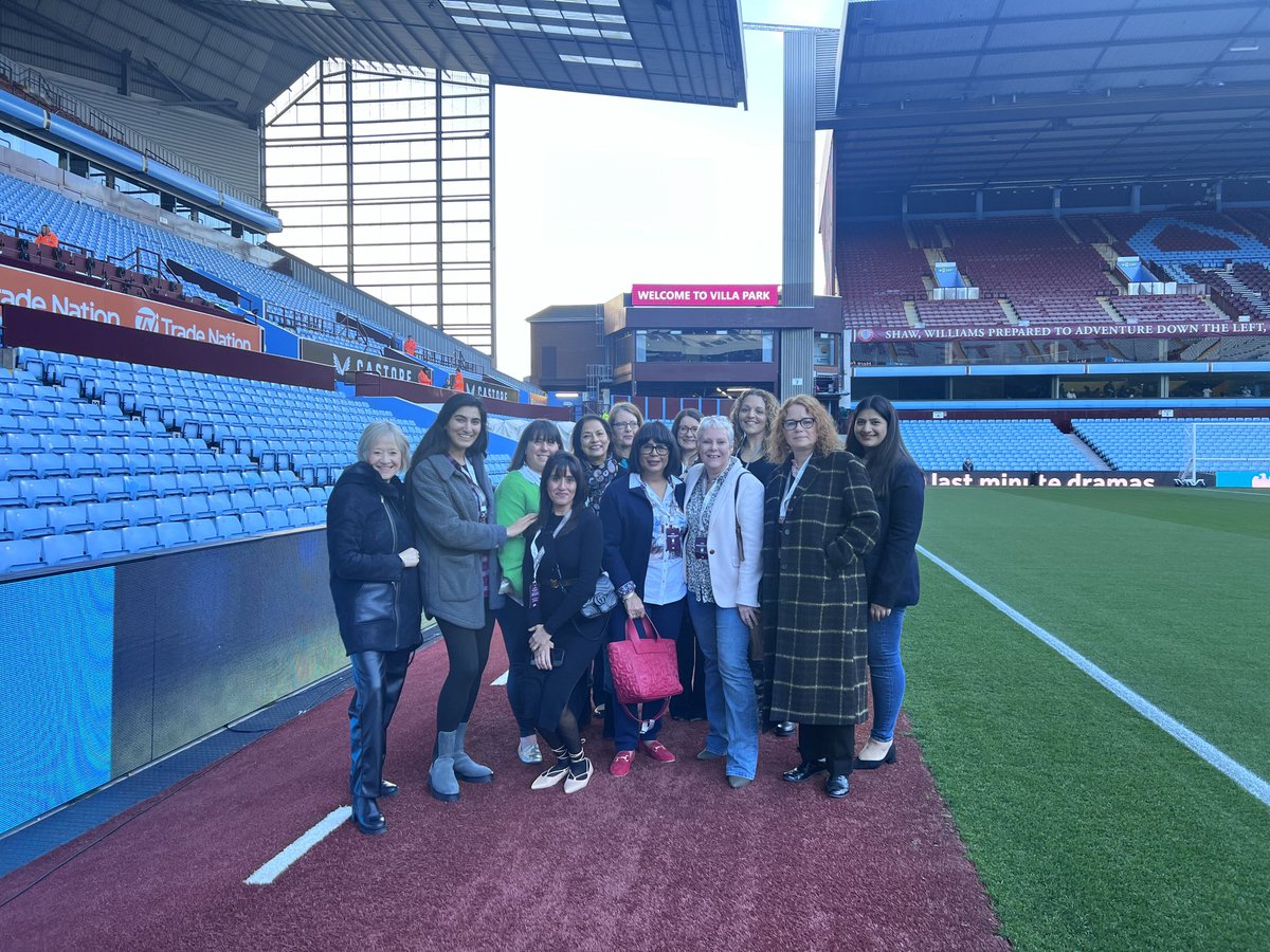 ⁦@AVFCOfficial⁩ ⁦@AstonUniversity⁩ the launch of a network of women leaders from across the public and private sectors ⁦thank you @ZoeJRadnor⁩