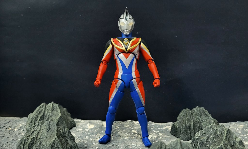 【至高形態再現ウルトラマンガイアSV 1/1 フルスーツ コスプレ 着用可能特撮 至高形態再現ウルトラマンガイアSV 1/1 フルスーツ コスプレ 着用可能