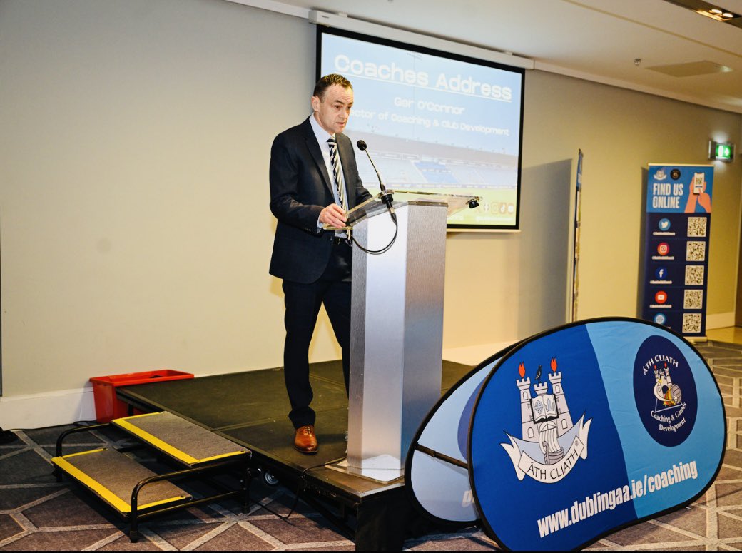 DublinGAACoach's tweet image. 🎓GRADUATION🎓

Congratulations to all the Award 2 Child, Award 2 Youth/Adult Football &amp;amp; Hurling Coaches and our Coach Developers, their families and their clubs

Thank you to the O’Toole Family for attending and giving us the privilege of honouring Sean

#DubGAAGraduation