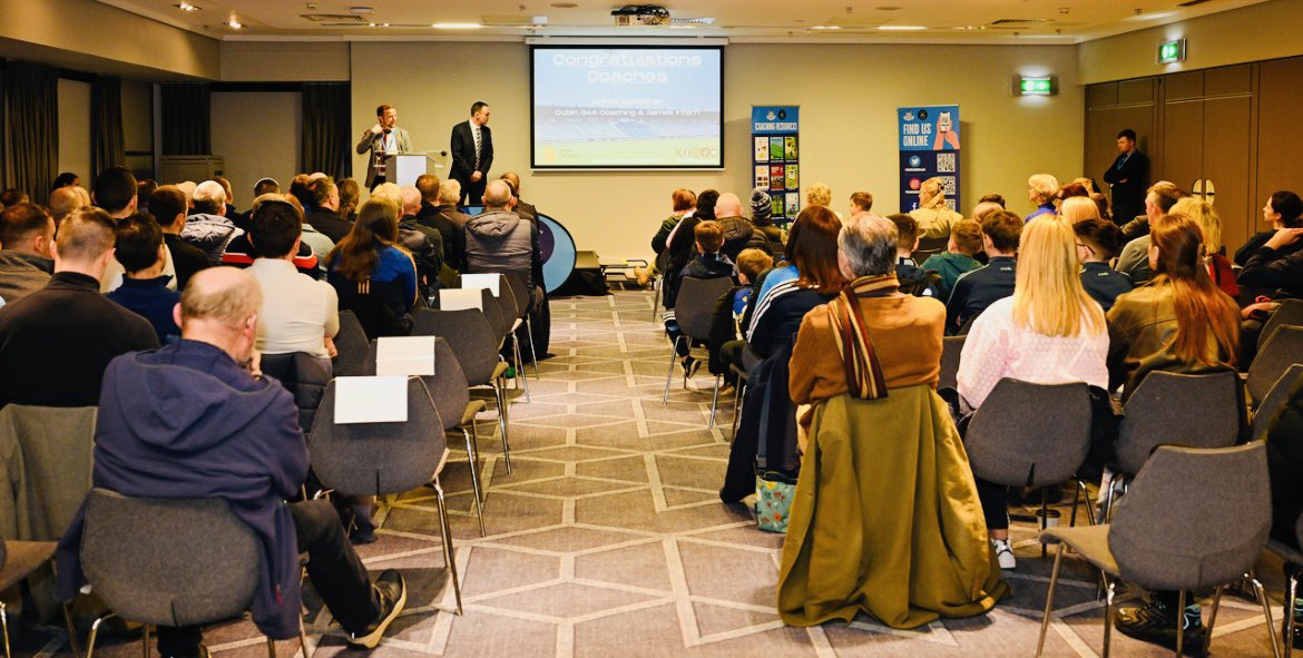 DublinGAACoach's tweet image. 🎓GRADUATION🎓

Congratulations to all the Award 2 Child, Award 2 Youth/Adult Football &amp;amp; Hurling Coaches and our Coach Developers, their families and their clubs

Thank you to the O’Toole Family for attending and giving us the privilege of honouring Sean

#DubGAAGraduation