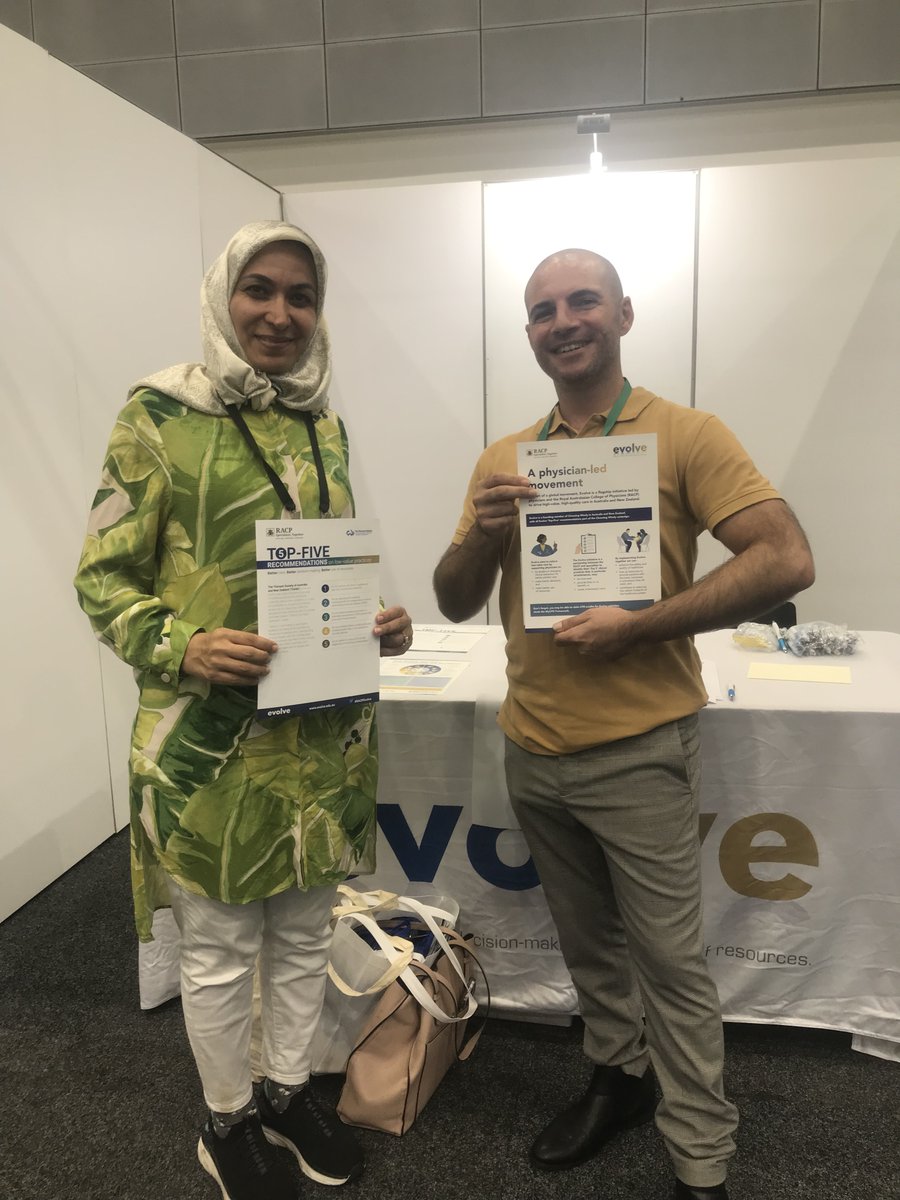 Dr Mahsa Mirdamadi @tsanz_thoracic #tsanz2024 stopped by the RACP #Evolve exhibition to review the RACP and @tsanz_thoracic top 5 recommendations and has joined the RACP Evolve policy reference group to inform Evolve lists along-side other RACP members.
