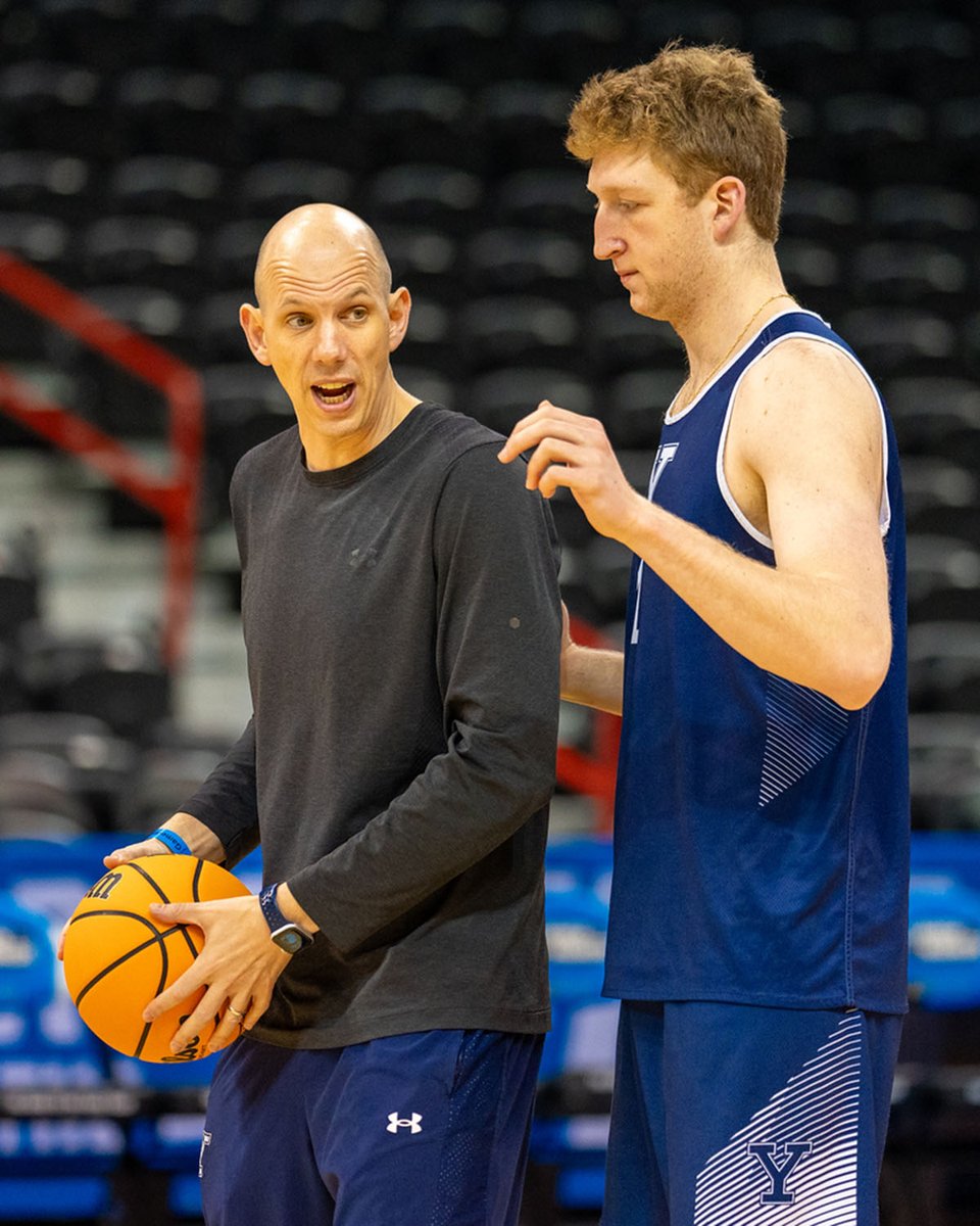 Final preparations complete!

#ThisIsYale | #MarchMadness