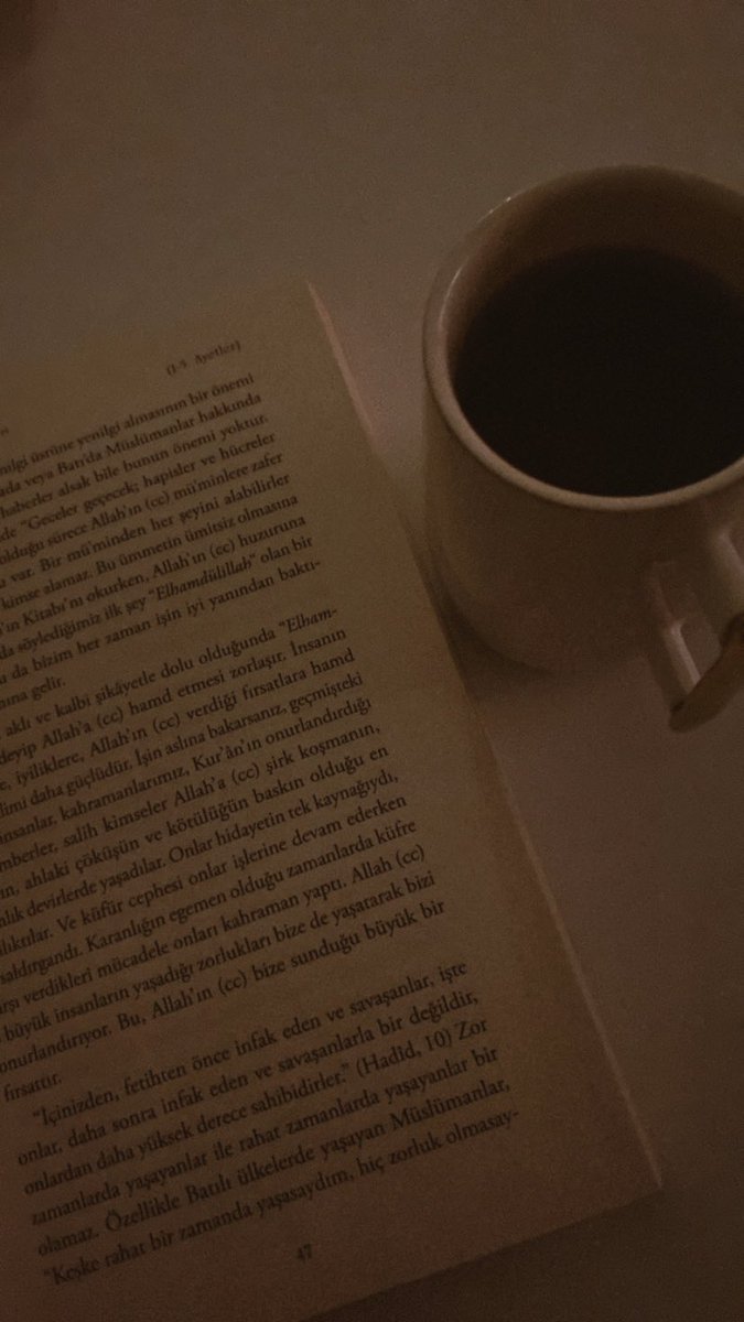 Allah (cc) but neslin insanlarını zorlu bir göreve layık gördü . Bizi bu gün ve bu çağ için yarattı . Kendinizi küçük görmeyin.(Büyük zorlukların mükafatı daha güzeldir.)