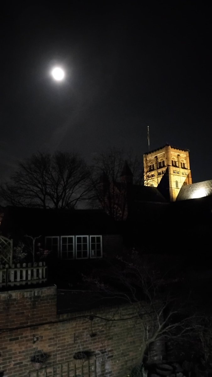 Full moon taking from Thai Rack's garden. Can't wait for the summer when we open for dining in the garden. 
#ThaiRack #ThaiRackStAlbans #ThaiRestaurant #EnjoyStAlbans #StAlbans #stalbanscathedral #moon #fullmoon