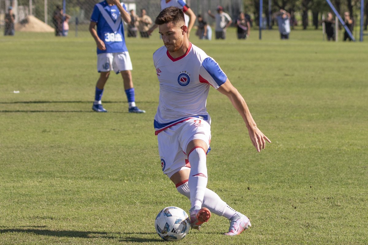 Seguimos sumando minutos 👊🏼

Enfocado en el día a día y pensando en lo que viene. 

Vamos <a href="/AAAJoficial/">Argentinos Juniors</a> 🐞