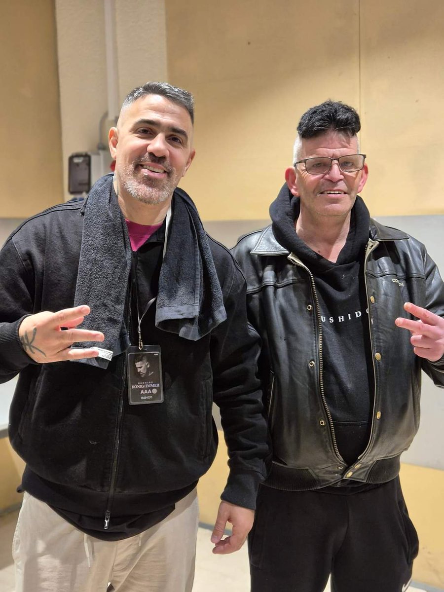 ceobushidobuble's tweet image. Der CEO mit @bush1do1978 
danke für die Einladung!