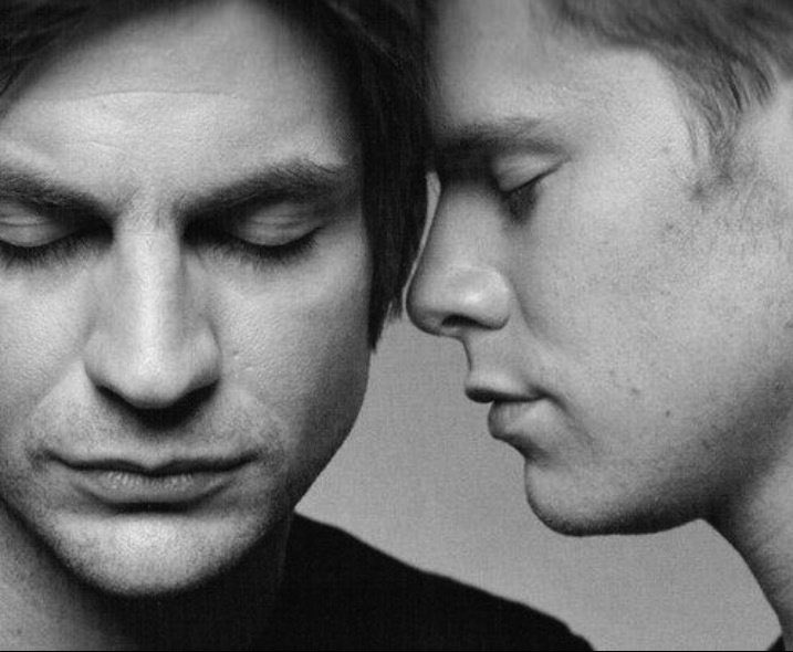 GaleHaroldFan's tweet photo. Yes, he certain was!  Want more?  Speak out and call for more!!  #GaleHarold #BrianKinney and #RandyHarridon #JustinTaylor #QueerAsFolk @Showtime @paramountplus #QAF deserves a #ReturnQAF and more seasons.   ✌️😎🫶 https://t.co/m4UTwjvksp