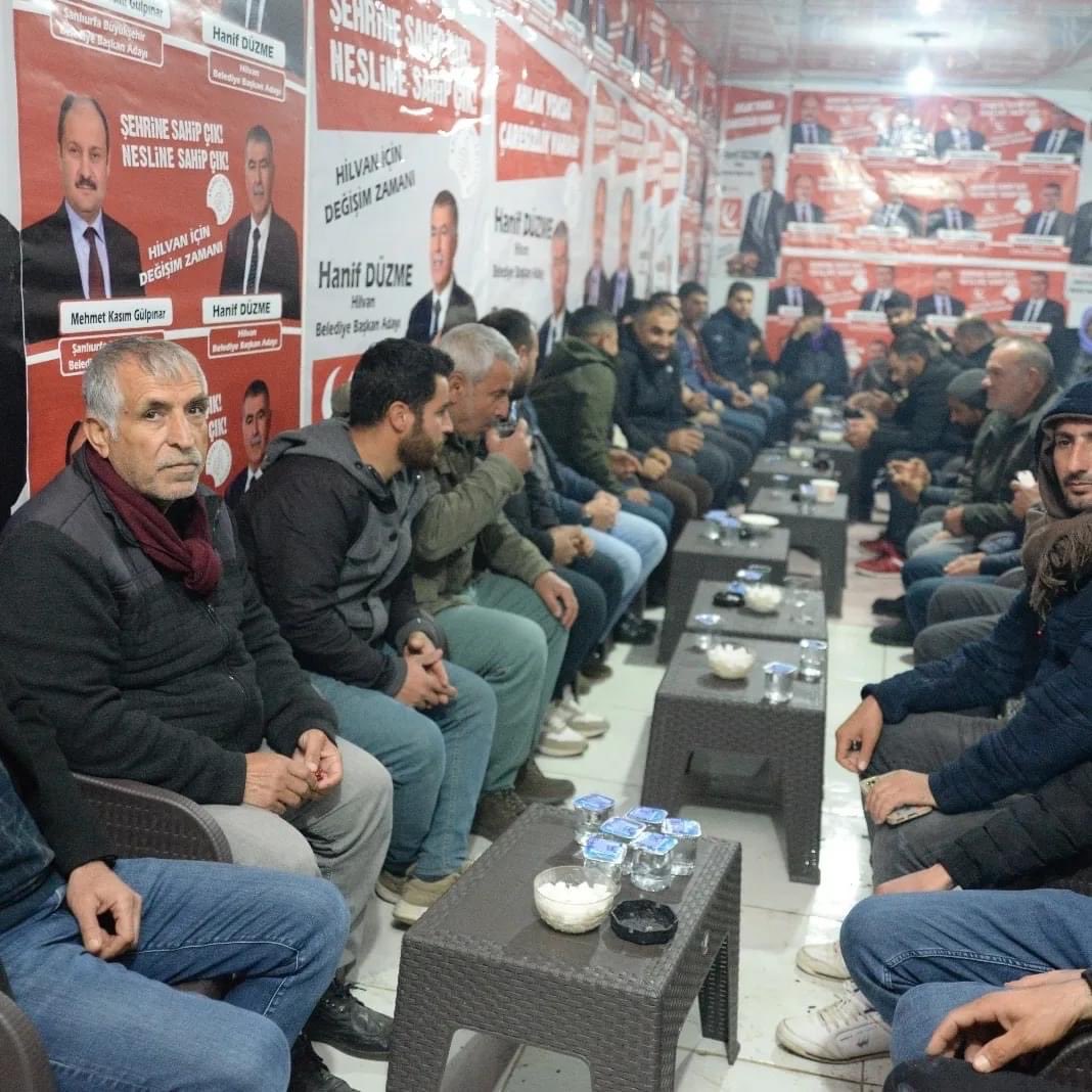 rposmanozmen's tweet image. Maşallah Hilvan tmm inşallah 👍
Aziz milletimiz akın akın geliyor ve yeniden refah diyor.31 Mart’ta  yerelde iktidar.2028 ‘de ise genelde iktidar inşallah.
#yeniden refah #partisi