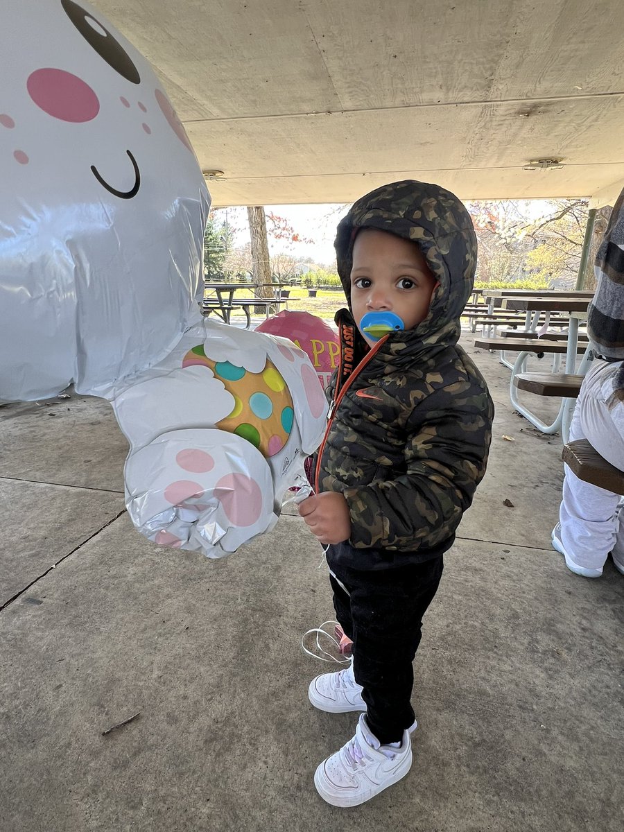 943Brainz's tweet photo. Our first give back to the community & kids ❤️ 🎌 next year bigger and better 🗣️‼️
#flyfitsonly #prettygirlsstayfly #foreverfamilyonly https://t.co/duBJLEj1FQ