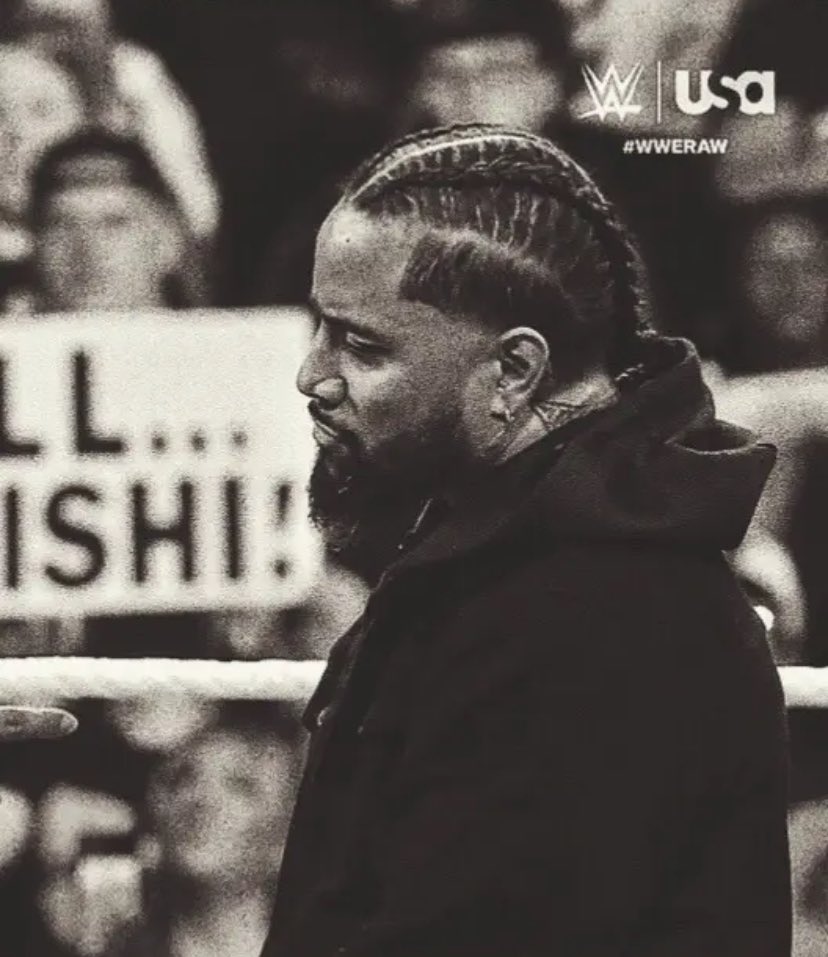 uceysjucey's tweet photo. brother vs brother… twin vs twin.. blood vs blood… uso vs uso… ME VS ME.. JIMMY VS JEY AT WRESTLEMANIA. https://t.co/UMKM19Rfzj