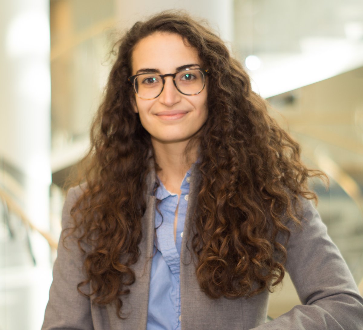 Delighted to congratulate Prof. @Maggiemakar for receiving the 🌟NSF CAREER🌟 Award!👏 Title: “From Fragile to Fortified: Harnessing Causal Reasoning for Trustworthy Machine Learning with Unreliable Data”.