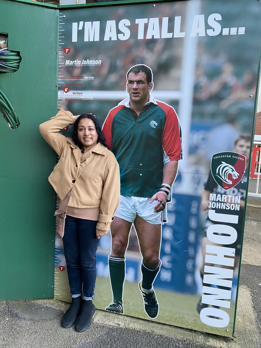 Thank you @DMUEngage for this wonderful opportunity my very first rugby match that too watching @LeicesterTigers ‘wow’ from start to finish is the only way to describe the atmosphere, vibe, banter, staff, players, I had a brilliant time, even thought potential season ticket😍🤩🏉