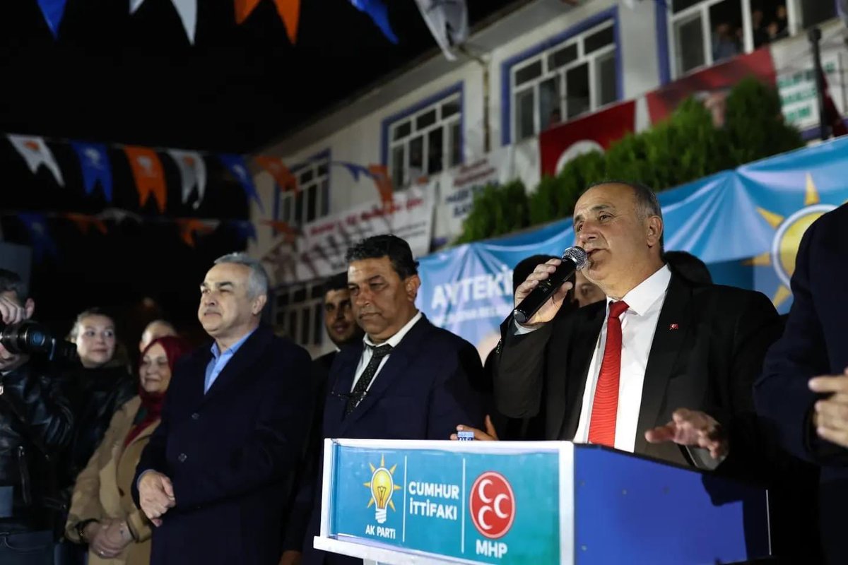 avgokhanokten's tweet photo. 📍 Acarlar bu ne güzel coşku!

Bu heyecan Aydınımızda yeni bir hikayenin yazılacağının ayak sesleri…

#Acarlar Hazır!
#İncirliova Hazır!
#Aydın Hazır!

Yeni bir rekora sayılı günler kaldı ⏳

#mustafasavaş 
#yolAçık 
#büyükşehir https://t.co/vVSBjMTS1I