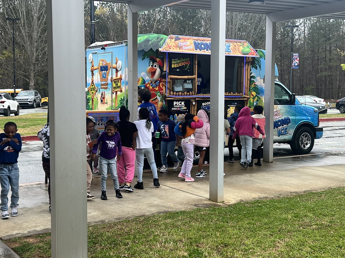 Ms. White ๐โจ (@lovelitlead) on Twitter photo Our scholars were ecstatic about being the iReady Reading Super School! Thank you <a href="/CurriculumAssoc/">Curriculum Associates</a> <a href="/iReady/">i-Ready</a> for celebrating our scholars with <a href="/KONAICE/">Kona Ice</a> ! What a way to Friday!
<a href="/LEWIS4Principal/">Tanisha Lewis</a> <a href="/Darden_T3/">Tawanda Darden</a> Our scholars were ecstatic about being the iReady Reading Super School! Thank you <a href="/CurriculumAssoc/">Curriculum Associates</a> <a href="/iReady/">i-Ready</a> for celebrating our scholars with <a href="/KONAICE/">Kona Ice</a> ! What a way to Friday!
<a href="/LEWIS4Principal/">Tanisha Lewis</a> <a href="/Darden_T3/">Tawanda Darden</a>
