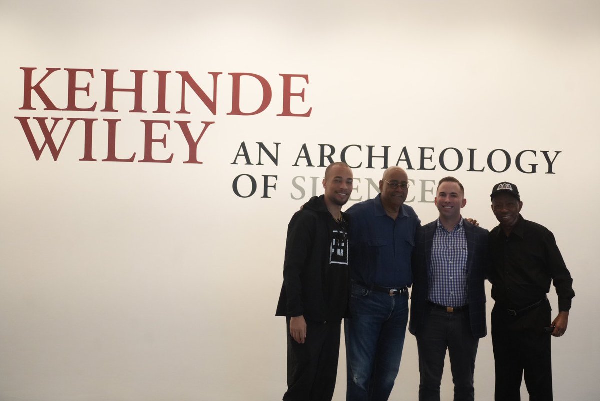 RodneyEllis's tweet photo. I am always amazed each time I visit @MFAH’s @kehindewileyart exhibit.
I enjoyed touring the exhibit once more with Mayor Emeritus @SylvesterTurner and Houston’s own @kendrick38.
A great way to spend the afternoon. The exhibit runs through May 27. #houart https://t.co/2Hj3UYhyAS