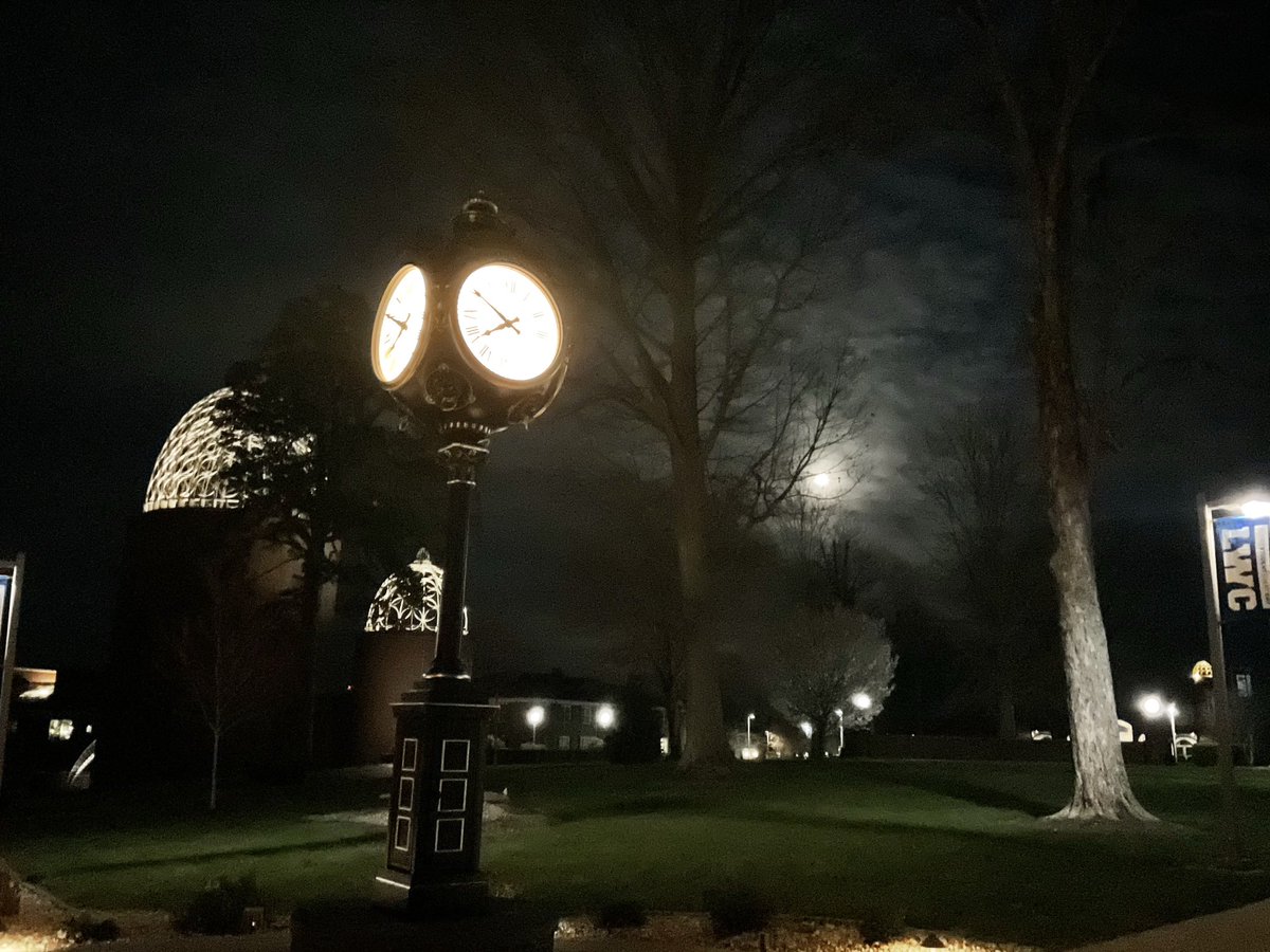 Another beautiful night ⁦<a href="/LindseyWilson/">LindseyWilson</a>⁩ !