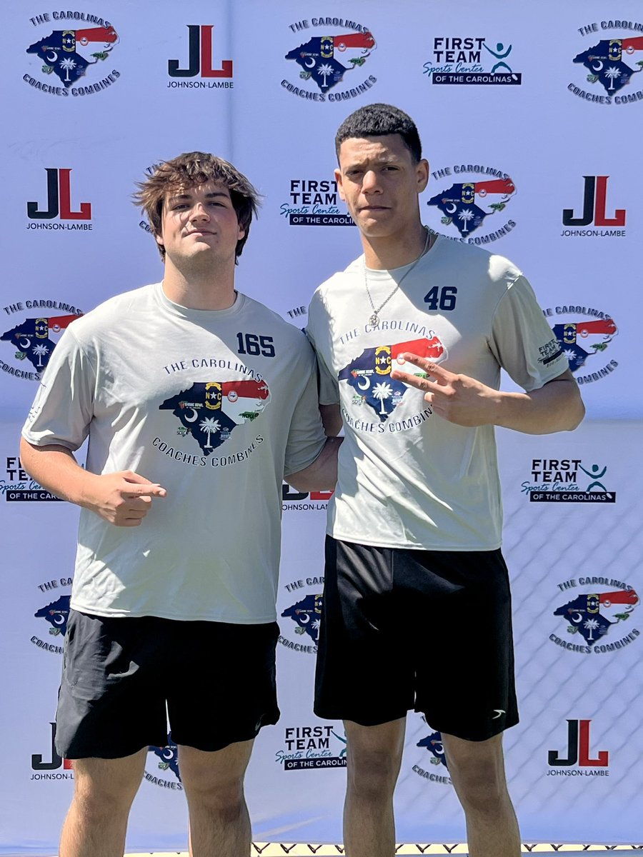 melanieharpe's tweet photo. Royce &amp; Kai representing St James High c/o 2025 at The Carolina Coaches Combine today! Go Sharks!! 🦈🏈💙 @royce_otuel  @St_James_Sharks @Coach_TNorwood @CoachesCombines https://t.co/0puIz754UM