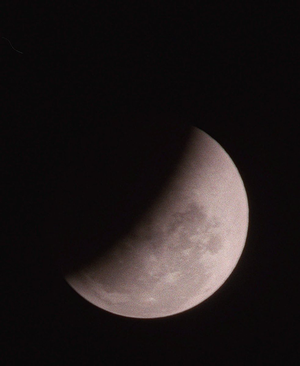 cronopiatw's tweet photo. No se sorprendan si se sienten más cansados de lo habitual o medio bajones, con dolores de cabeza o musculares, muy pensativos y reflexivos o con algo de ansiedad. Todo esto es la energía que trae el Eclipse que tendrá lugar. Utilicemos este tiempo para reflexionar e identificar+ https://t.co/rtpRqZacHY