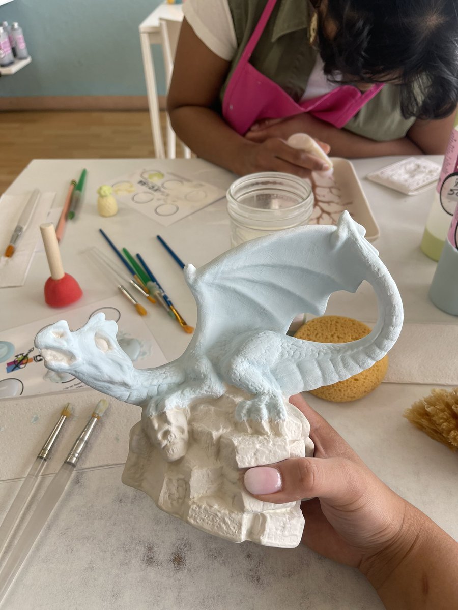 Today my friend showed me this place called Clay Casa! It was my first time there. I had a fun time painting my dragon and bonding! 🥰🎨🐉